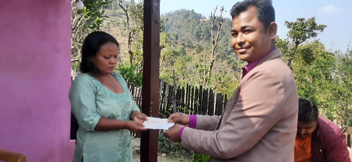 पत्रकार अन्जनका परिवारलाई फोनिजको सहयोग