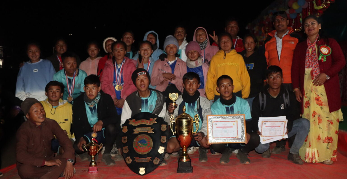 राष्ट्रपति रनिङ शिल्ड गोकुलगंगाको उपाधि गोकुलगंगा माविलाई