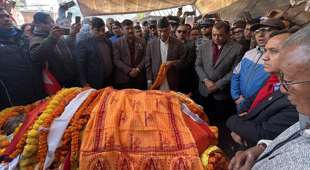 काँग्रेस नेता श्रेष्ठको शव यात्रामा उर्लियो मानव सागर