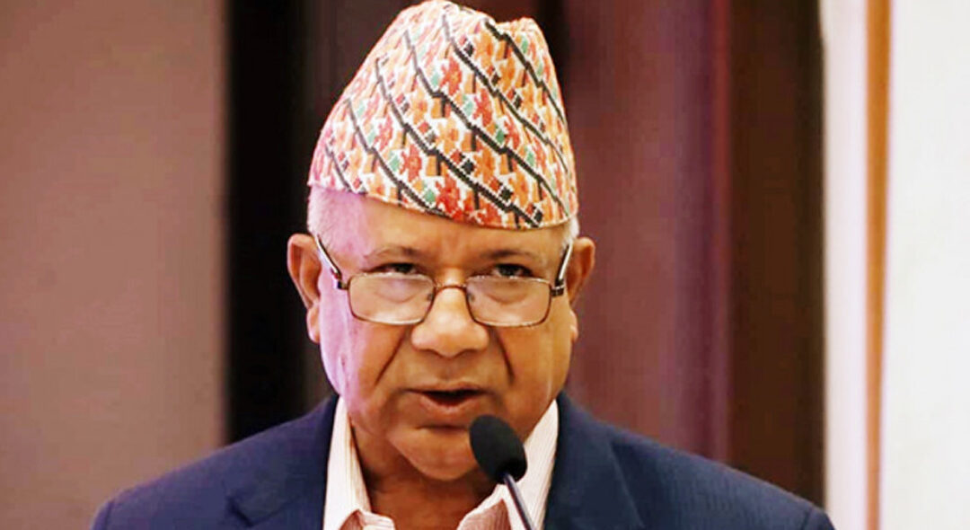 अब के हुन्छ – माधव नेपालले सत्ता गठबन्धनबाट बाहिरिने चेतावनी दिए