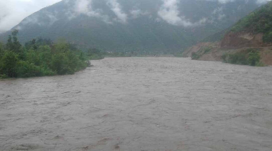 नदी किनारामा नजान प्रहरीको आग्रह