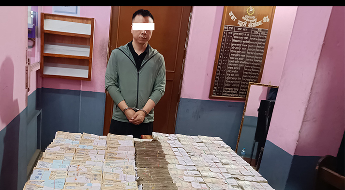 बोधिचित्त माला किन्न आएको दाबी गर्दै डेढ करोड बोकेका चिनियाँ नागरिक नियन्त्रणमा
