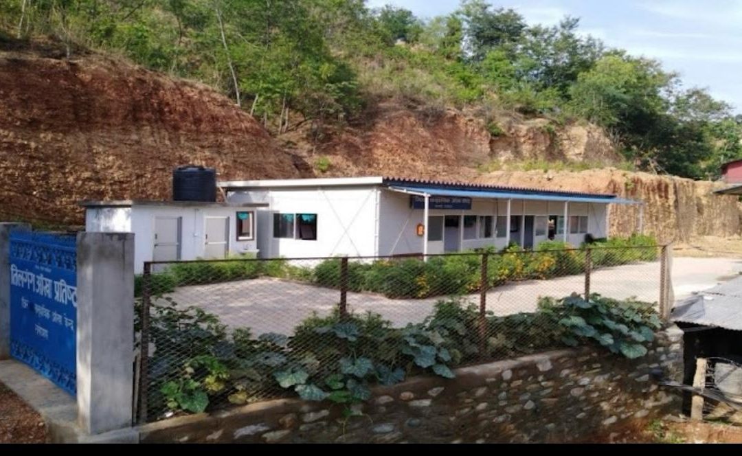मन्थलीमा मोतियाबिन्दु शल्यक्रिया शिविर हुँदै