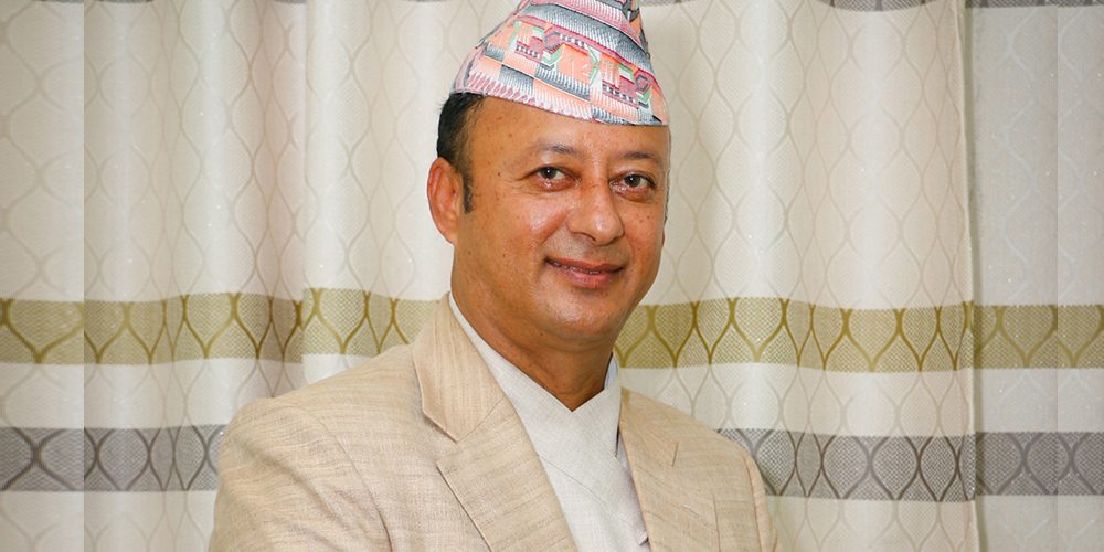 पूर्वमन्त्री  खड्का पक्राउ