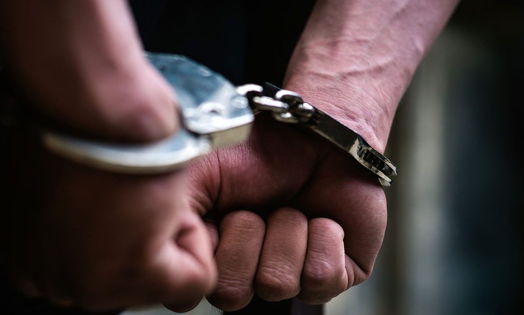 काठमाडौँमा हुण्डी र क्रिप्टोको अवैध धन्दा: सवा करोड नगदसहित दुई जना पक्राउ