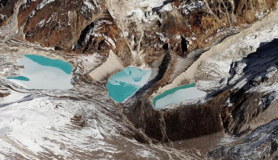 नेपालमा बनेको विशाल ताल फुट्ने जोखिम, चीनले दियो तीन दिनको चेतावनी